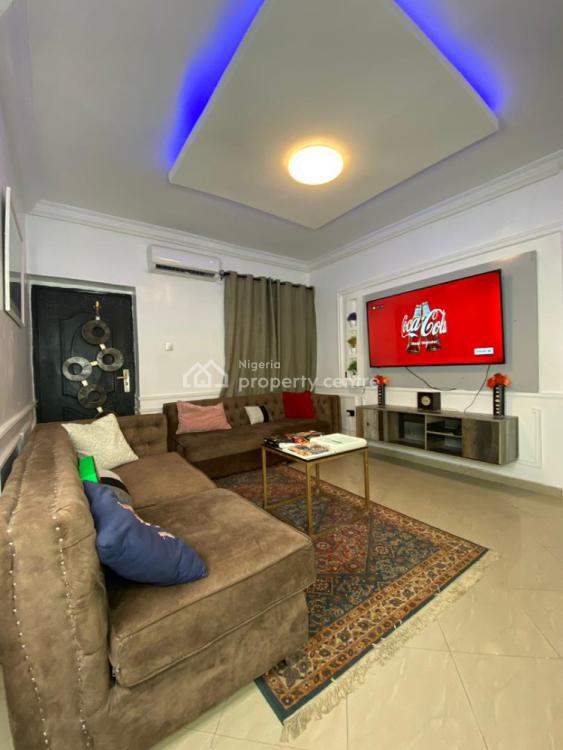 Luxury 2 Bedroom Apartment Available, Lekki Phase 1, Lekki, Lagos, Flat / Apartment Short Let
