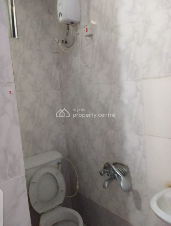 For Rent Self Contained ,toilet Kitchen Bathroom New A/c Cool Inside