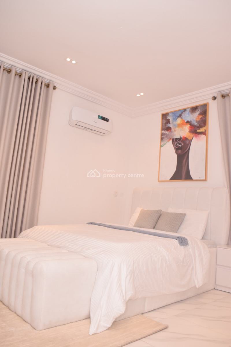 Luxury 3 Bedroom Flat, Akintunde Adeyemi Drive, Lekki Phase 1, Lekki, Lagos, Flat / Apartment Short Let