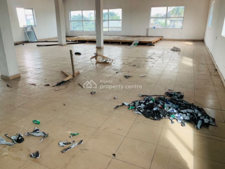 For Rent A Newly Built Open Plan Office Space With 3 Toilets, Along