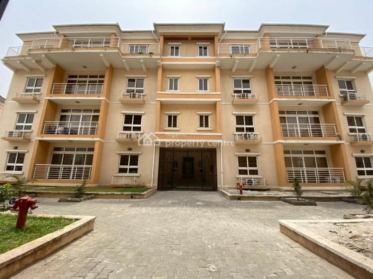 For Rent 3 Bedroom Flat;, Cadogan, Chevron., Lekki, Lagos 3 Beds, 3