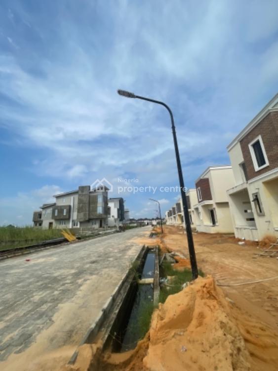 For Sale 609 Sqm Of Dry Land Available, Chevron, Lekki Phase 2, Lekki