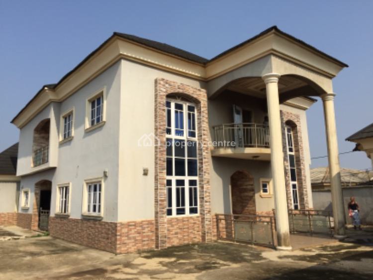 For Rent 5 Bedroom Duplex, Elepe, Ikorodu, Lagos 5 Beds, 5 Baths