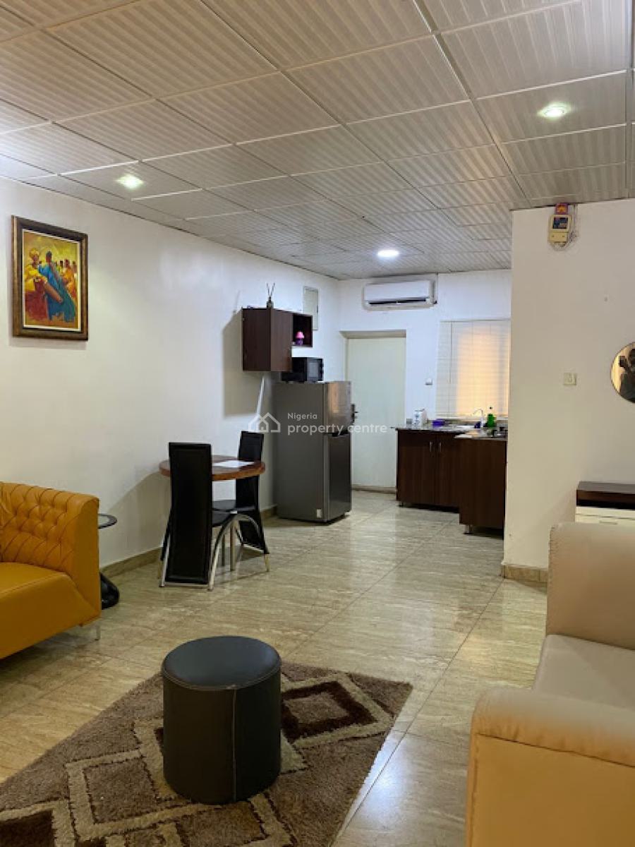 Luxurious 2 Bedroom Apartment with Swimming Pool Available, Adeniyi Jones, Ikeja, Lagos, Flat / Apartment Short Let