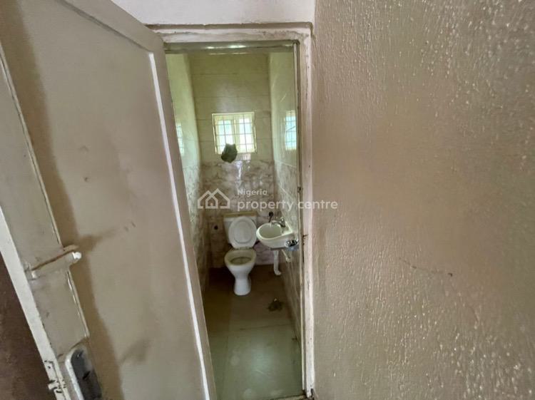 For Rent 2 Bedroom Apartment, Peace Court Estate / Sahara Main