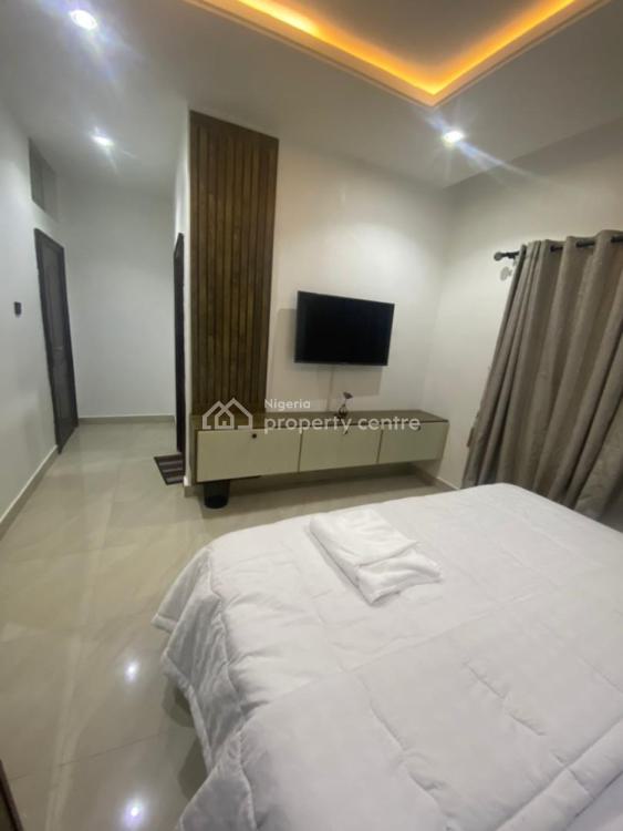 Luxury 3 Bedroom with Snooker and Pool, Admiralty Way, Lekki Phase 1, Lekki, Lagos, Flat / Apartment Short Let