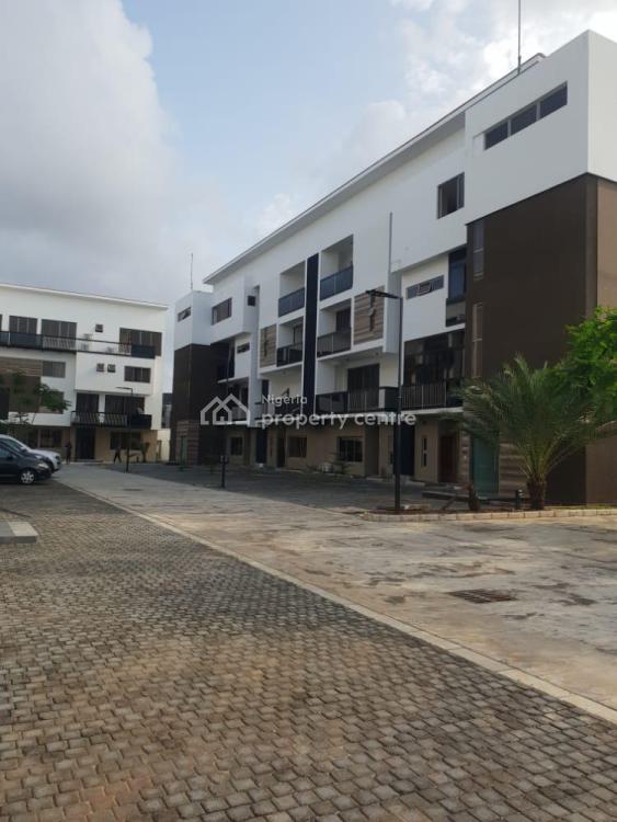 For Rent 3 Bedroom Luxury And Spacious Apartment, Orange Cove, Banana