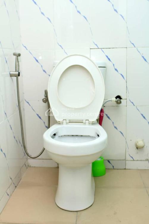 Luxury Tasteful Clean Two Bedrooms Apartment, Gra, Ogudu, Lagos, Flat / Apartment Short Let