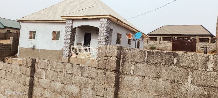 3 Bedrooms House, Tipper Road, Opposite Wind of Glory School, New Nyanya, Karu, Nasarawa, Detached Bungalow for Sale