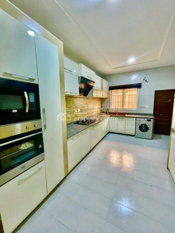 Luxury  4 Bedroom Duplex a Swimming Pool & Gym House, Chevron, Lekki, Lagos, Terraced Duplex Short Let