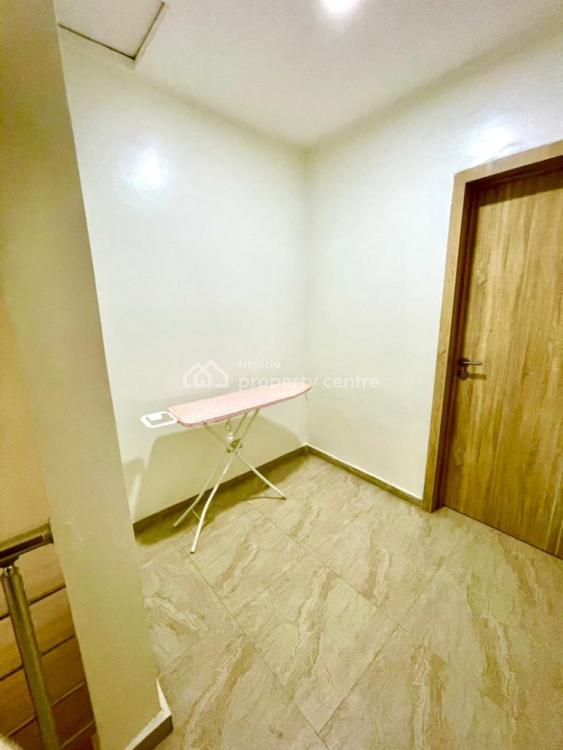 Luxury  4 Bedroom Duplex a Swimming Pool & Gym House, Chevron, Lekki, Lagos, Terraced Duplex Short Let