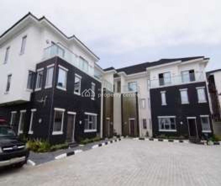 For Sale 5 Bedroom Terrace With A Bq And Modern Fittings, Lekki Right Side (maroko), Lekki