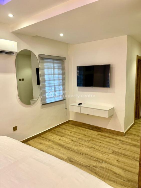 Stylistly  Designed 1 Bedroom Apartment, Lekki Phase 1, Lekki, Lagos, Mini Flat (room and Parlour) Short Let