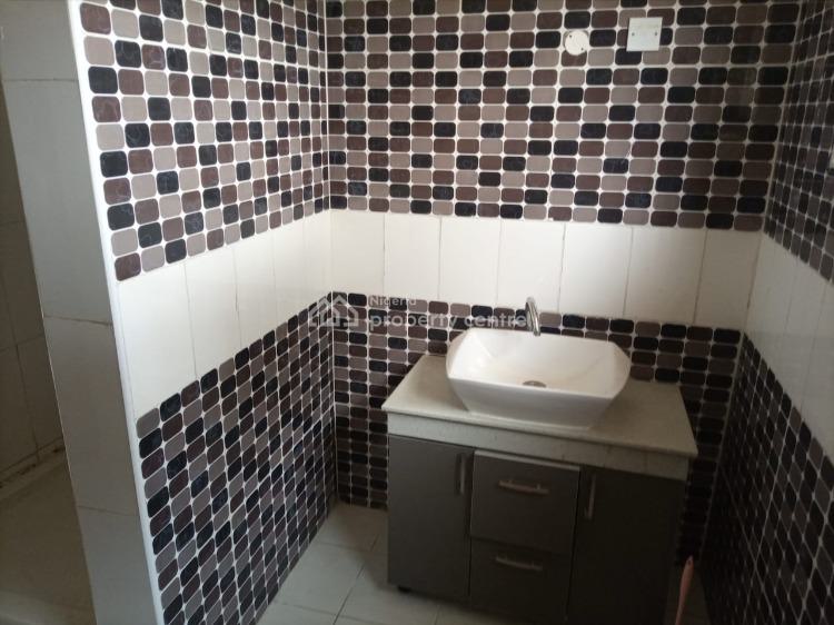 For Sale Service 2 Bedroom Flat, Adeniyi Jones, Ikeja, Lagos 2 Beds