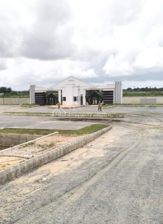 For Sale Classic C Of O Estate Strategically Facing The Express Road