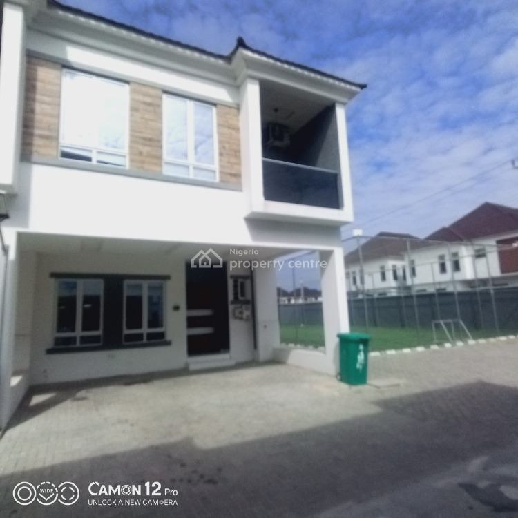 For Sale Luxury Serviced 4 Bedrooms Terraced Duplex, Victoria Bay