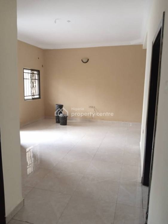 For Rent 3 Bedrooms Flat Greenfield Estate, Estate, Ago Palace, Isolo