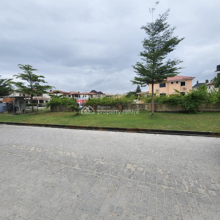 For Sale Primed 850sqm Cornerpiece Residential Plot In A Gated Estate