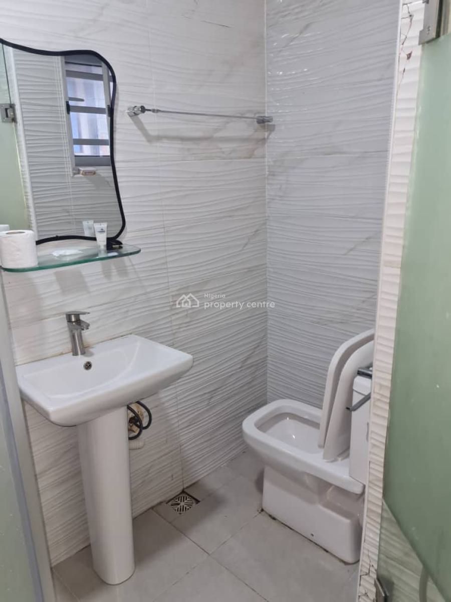 Luxurious One Bedroom Penthouse with City View, 1, Oremeta Street, Oregun, Ikeja, Lagos, Mini Flat (room and Parlour) Short Let