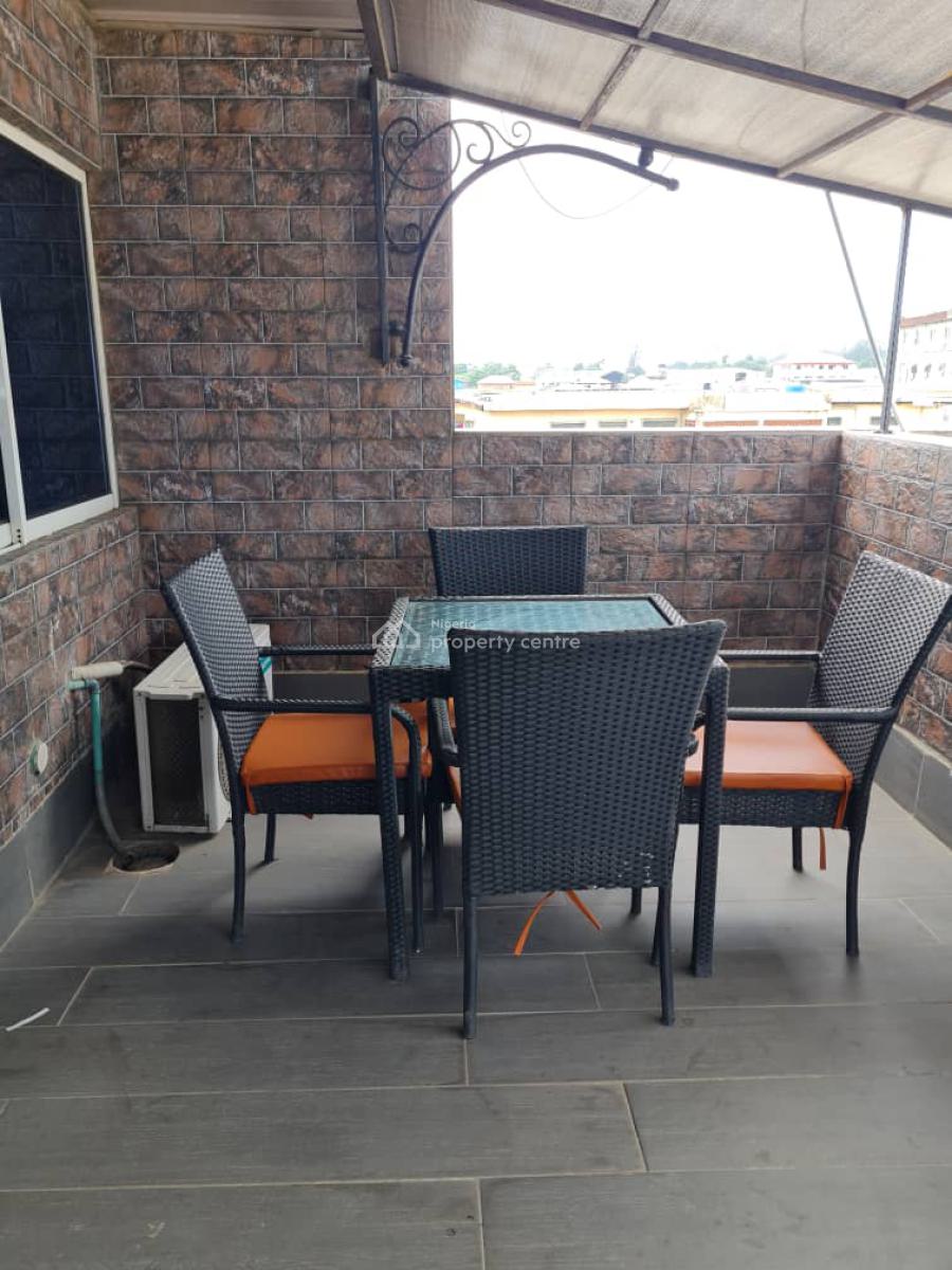 Luxurious One Bedroom Penthouse with City View, 1, Oremeta Street, Oregun, Ikeja, Lagos, Mini Flat (room and Parlour) Short Let