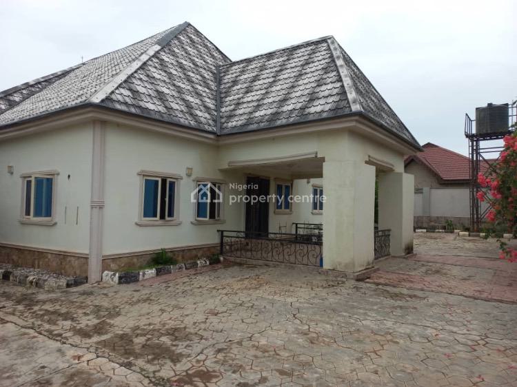 For Sale Neat 3 Bedroom Bungalow, Alagbaka Extension, Akure, Ondo 3