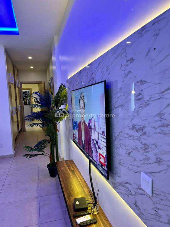 Luxury 3 Bedrooms Apartment with Massive Living Room, Oniru, Victoria Island (vi), Lagos, Flat / Apartment Short Let