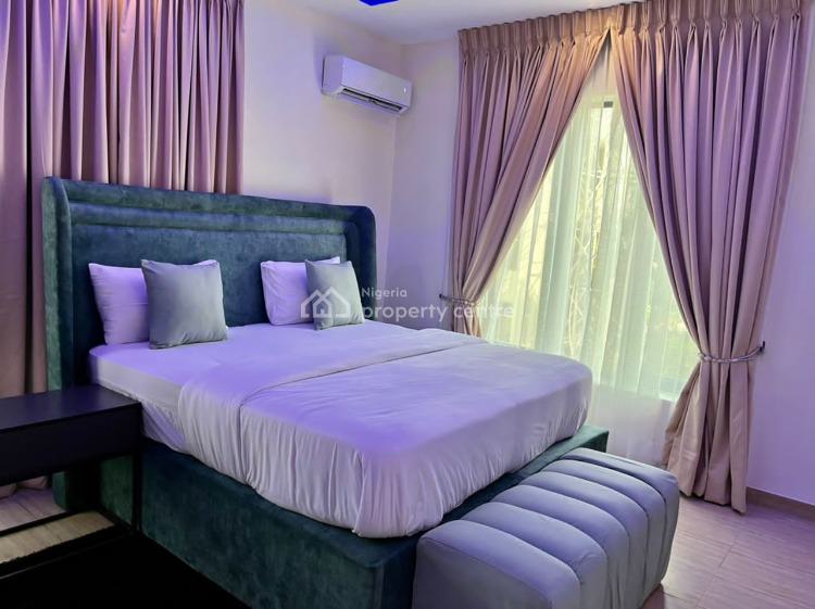 Luxury 3 Bedrooms Apartment with Massive Living Room, Oniru, Victoria Island (vi), Lagos, Flat / Apartment Short Let
