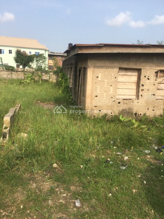 For Sale Dry And Empty Land Sitting On A Half Plot, Alapere, Ketu, Lagos (Ref 1429255)