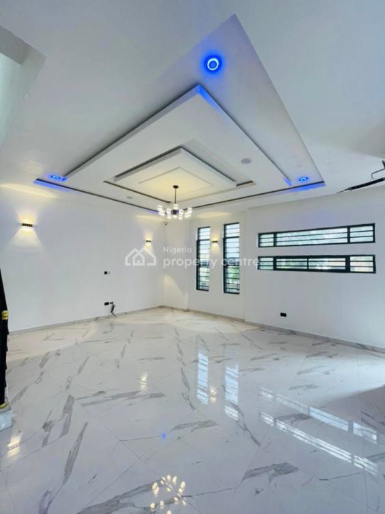 For Sale Five Bedrooms Fully Detached Duplex With A Bq, Ocean Bay