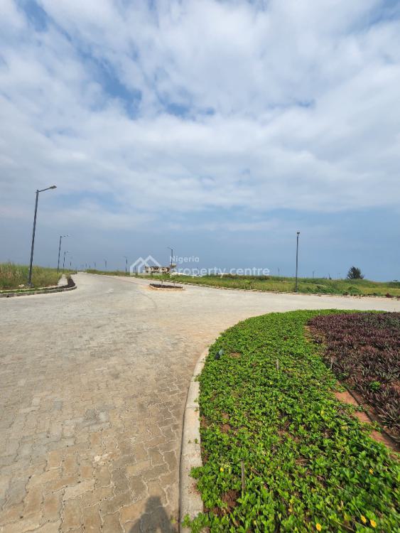 For Sale Primed 1000sqm & 600sqm Residential Plots In A Beautiful