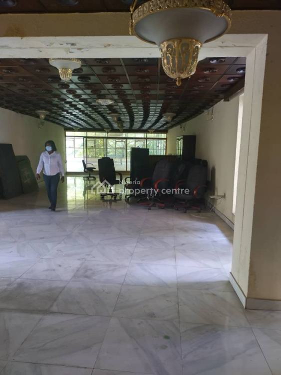 For Rent Serviced Open Plan Spaces, Facing Marina Road, Marina, Lagos