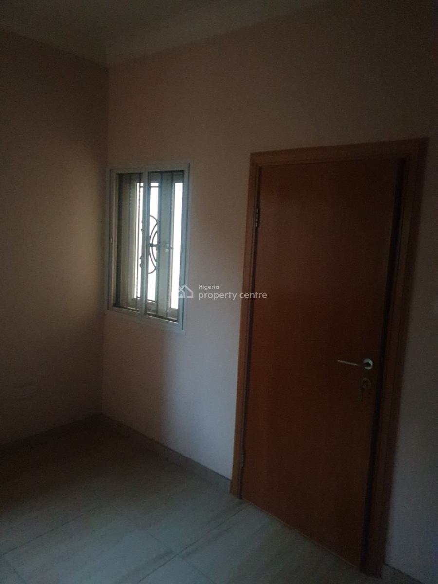 Luxury 3 Bedroom Terrace in a Private Estate Within an Estate, Osapa, Lekki, Lagos, Terraced Duplex for Rent