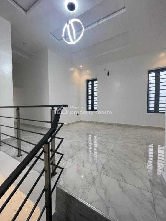 For Sale 5 Bedrooms, Thomas Estate, Ajah, Lagos 5 Beds, 5 Baths