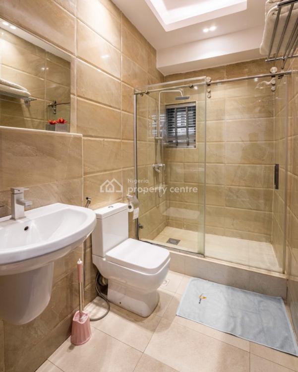Exquisite 1 Bedroom Apartment with Balcony, Victoria Island (vi), Lagos, Flat / Apartment Short Let