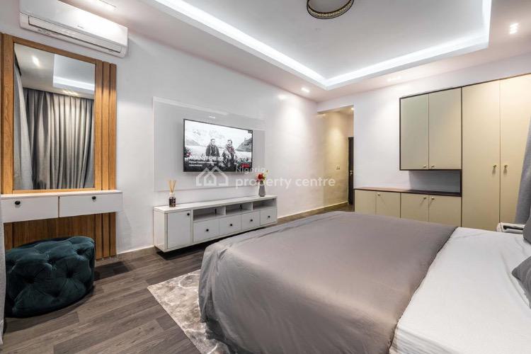 Exquisite 1 Bedroom Apartment with Balcony, Victoria Island (vi), Lagos, Flat / Apartment Short Let