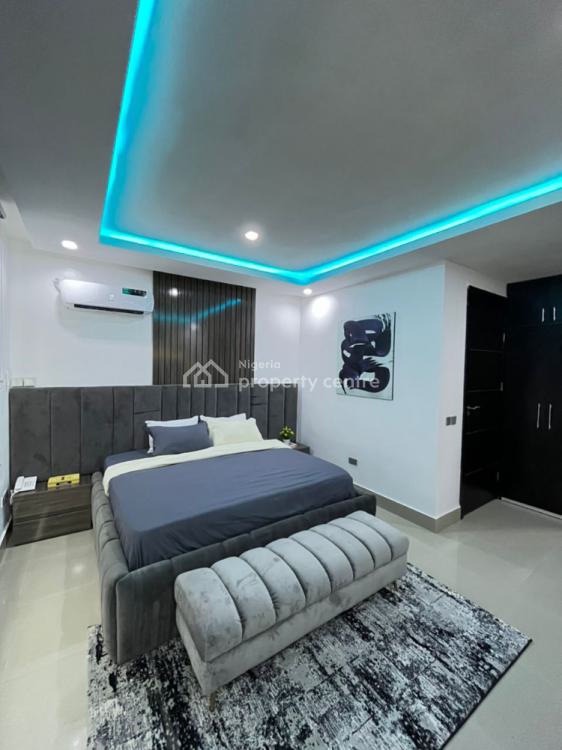 Luxurious One Bedroom Apartment with Gym and Swimming Pool, Taiye Olowu Street, Lekki Phase 1, Lekki, Lagos, Flat / Apartment Short Let