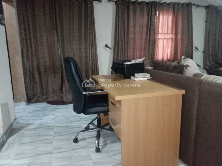 Tastefully Furnished 2 Bedroom Serviced Apartment, 34, Tunde Adeola Street, Ademola Adesida Estate, Alagbaka G.r.a, Akure, Ondo, Flat / Apartment Short Let