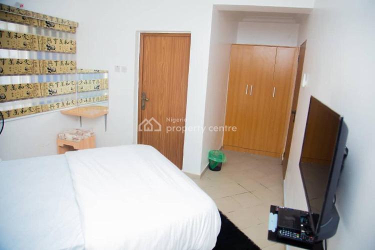 3 Bedroom Apartments with Snooker, Denro, Maitama District, Abuja, Flat / Apartment Short Let