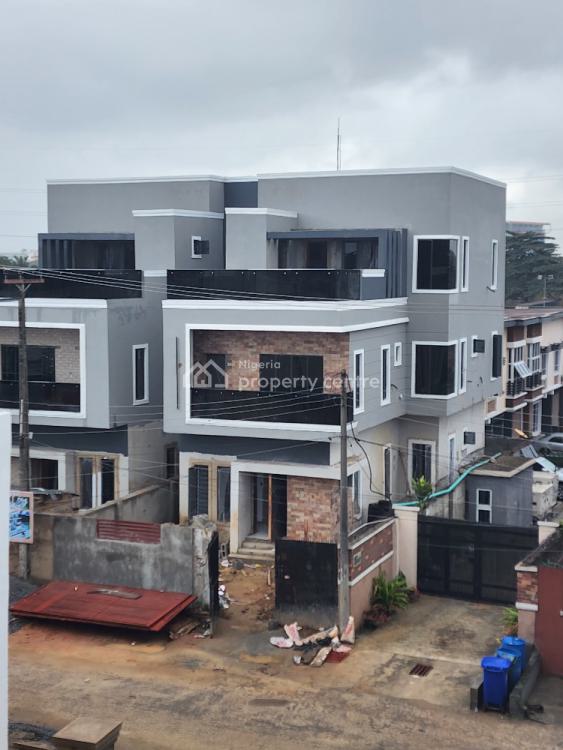 For Sale Luxury 5 Bedroom Semidetached Duplex (smart House), Adeniyi