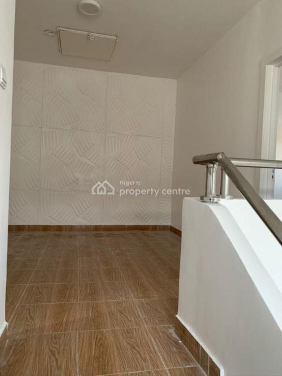 For Rent 4 Bedroom Duplex With 1 Self Contain Room, Dolphin Estate