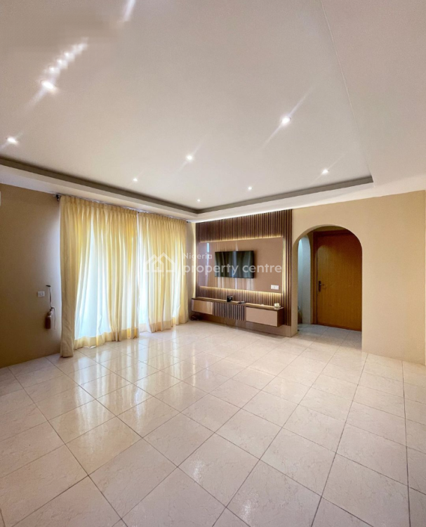For Rent Luxury 3 Bedroom Flat, Oral Estate, Lekki, Lagos 3 Beds, 3
