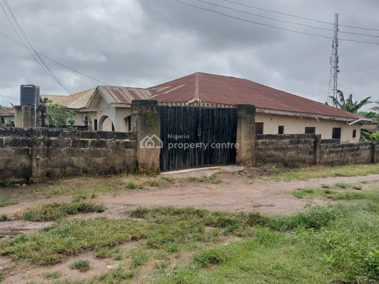 For Sale 5 Bedroom Apartment With Waiting Room, Oke Odu, Ipinsha Road