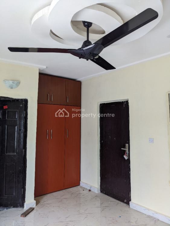 a Clean Three (3) Bedroom Flat, Atiku Abubaka Avenue, Uyo, Akwa Ibom, House for Rent