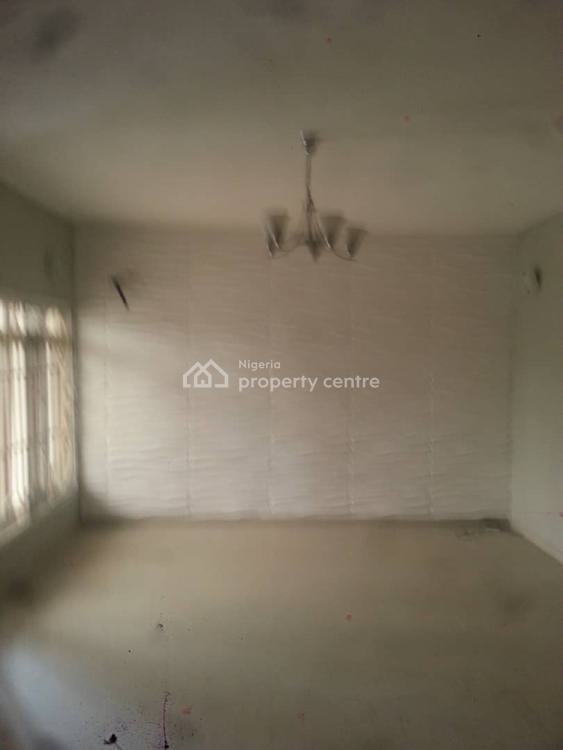 For Sale 3 Bedrooms Terraced Duplex With Bq, South Pointe Estate, By