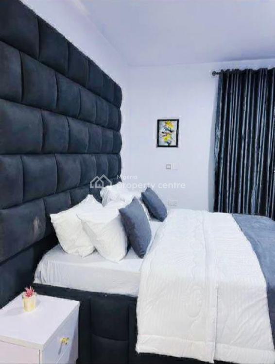 3 Bedroom Apartment with Pool, Lekki Phase 1, Lekki, Lagos, Flat / Apartment Short Let