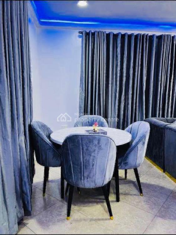 3 Bedroom Apartment with Pool, Lekki Phase 1, Lekki, Lagos, Flat / Apartment Short Let