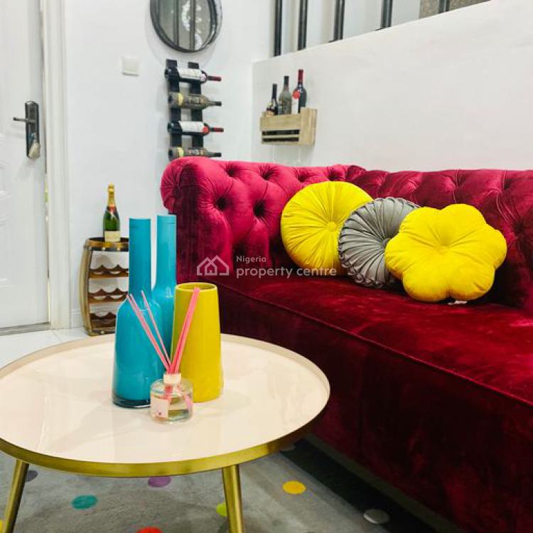 3 Bedrooms Luxury Terraced Duplex, Osapa London, Lekki Phase 2, Lekki, Lagos, Terraced Duplex Short Let