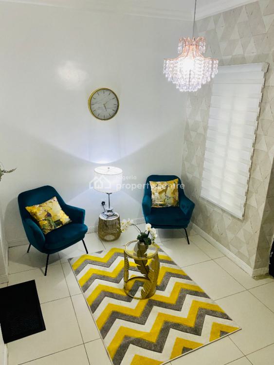 3 Bedrooms Luxury Terraced Duplex, Osapa London, Lekki Phase 2, Lekki, Lagos, Terraced Duplex Short Let
