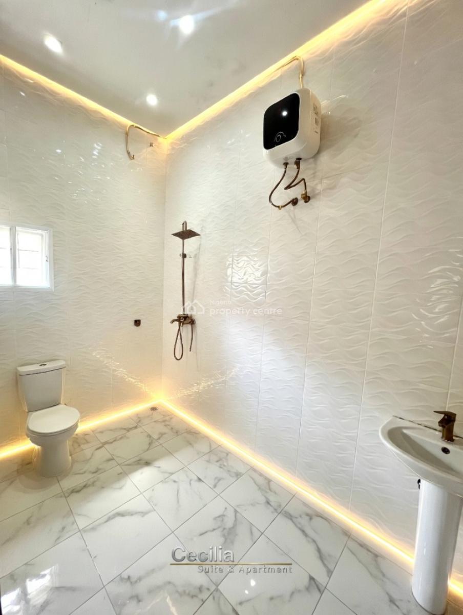 4 Bedroom, Gwarinpa, Abuja, Flat / Apartment Short Let