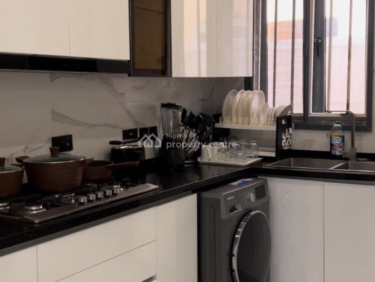 4 Bedrooms Duplex with Swimming Pool, Lekki Phase 1, Lekki, Lagos, Semi-detached Duplex Short Let